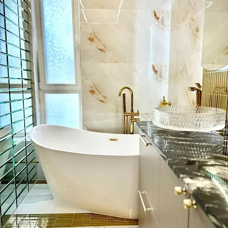 Allure Galaxy Centrum アパート 4*