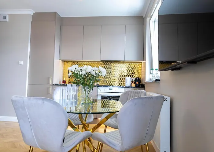 Allure Galaxy Centrum 4* シュチェチン