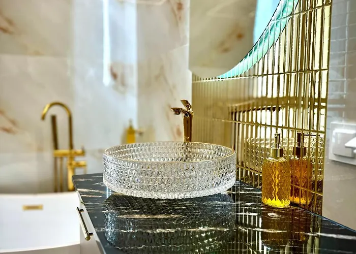 Allure Galaxy Centrum 4*